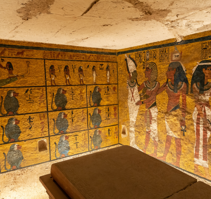 Why is Tutankhamun's tomb so important?tomb of Tutankhamun: Essential Guide for First-Time Travelers