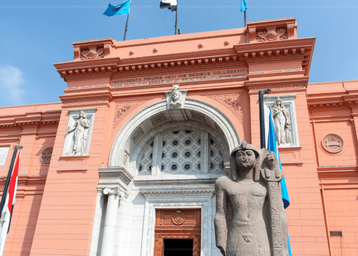 Cairo layover tour-the Egyptian Museum in Cairo